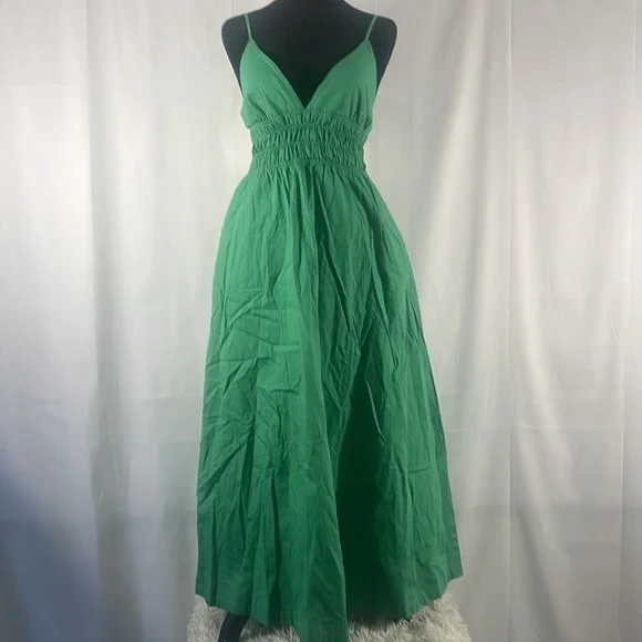 Green maxi dress, spaghetti straps adjustable, v neck, Elastic waist,Large - Picture 11 of 11